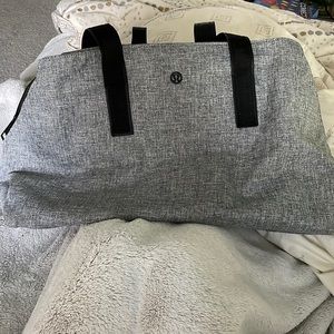 Lulu lemon everyday gym bag